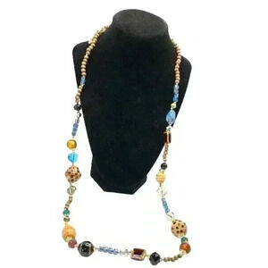 Unique hand assembled necklace 34 inches premier designs